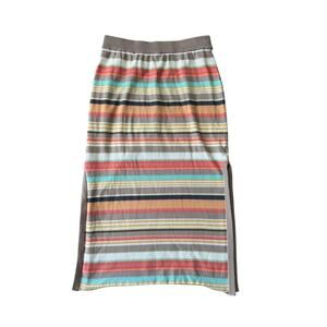 O'Neill Women's Sweater skirt, size Med; Colorful & fun, Stretchy & comfortable